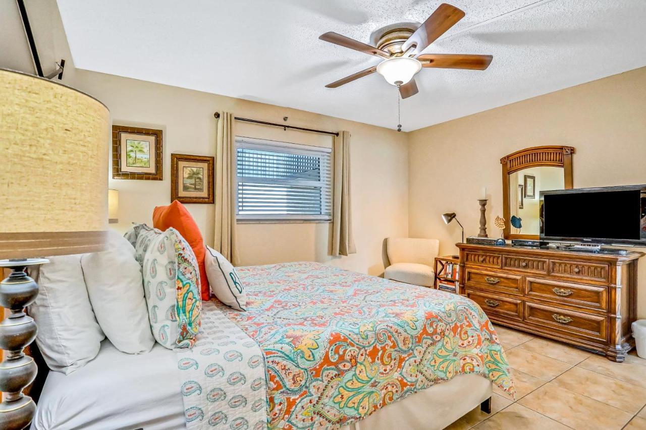 Holiday Villas III 402 Clearwater Beach Exterior foto