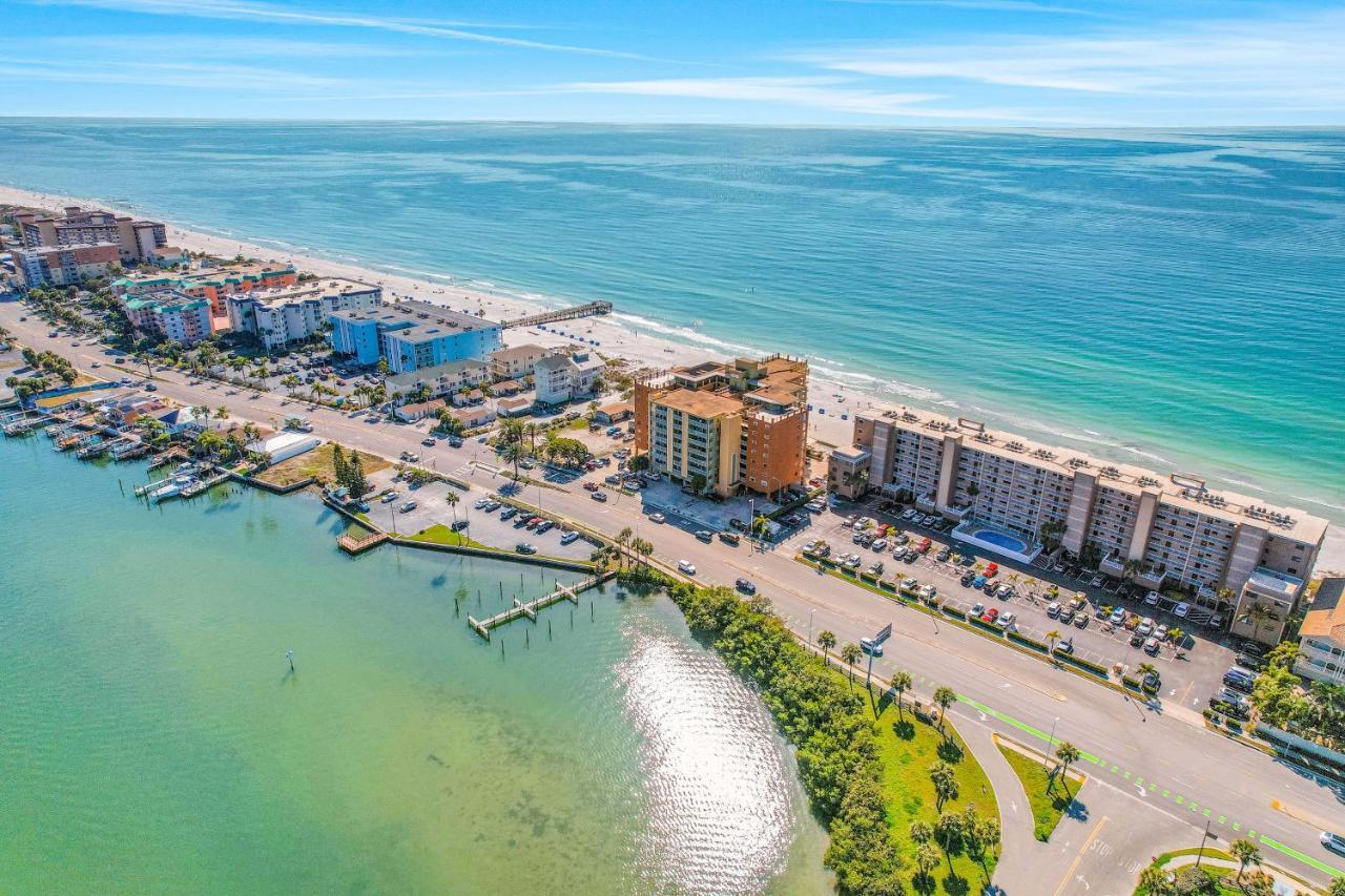 Holiday Villas III 402 Clearwater Beach Exterior foto